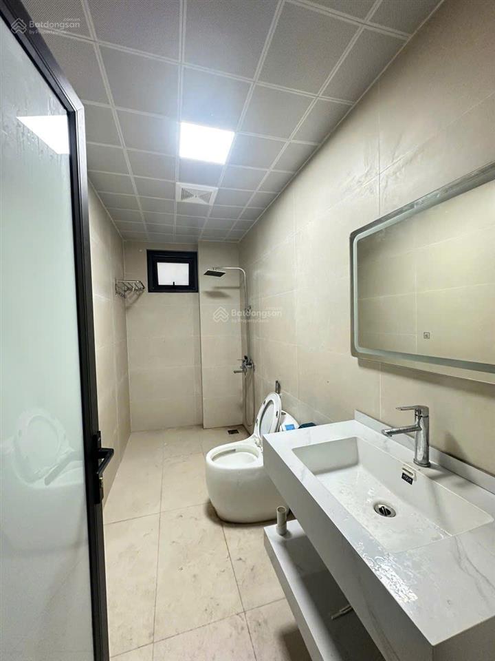 Nhà 5 tầng kđt cao xanh hà khánh a  vỉa hè rộng  6 tỷ