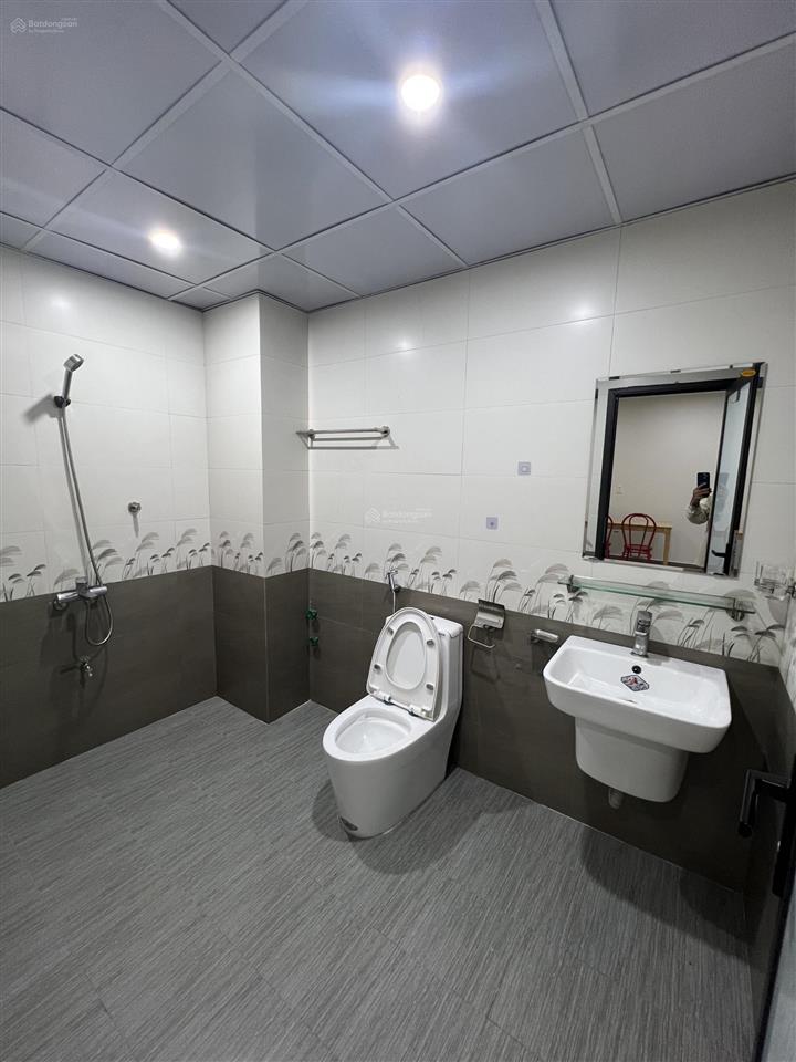 Cho thuê shophouse liền kề thương mại mon bay hạ long 120m2, xd 90m2