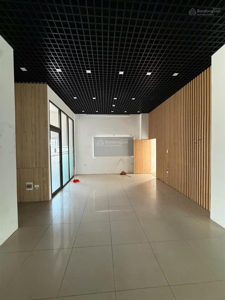 Cho thuê tòa nhà 400m², 6 tầng trung tâm hạ long, quảng ninh