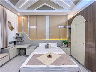 Nhà tân cổ điển hai tầng sang trọng đẳng cấp kế bên thpt an khánh