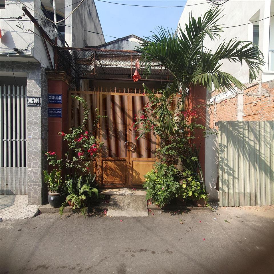 Bán nhà 83 m2 hxh cách mặt tiền dương quảng hàm 90m