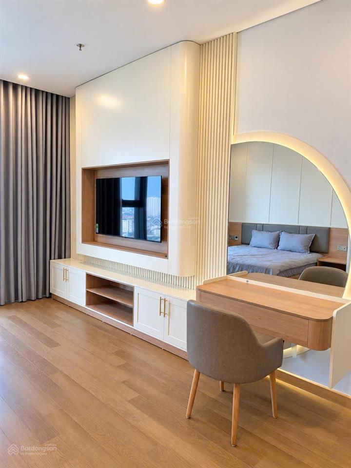 Hiếm. cho thuê lâu dài cc view đẹp tại 1152 đường láng 4pn, 180m2 chỉ với 50tr/th  0915 966 ***