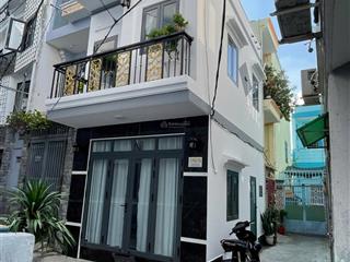 Bán nhà mới xây 170/16 dương quảng hàm gò vấp