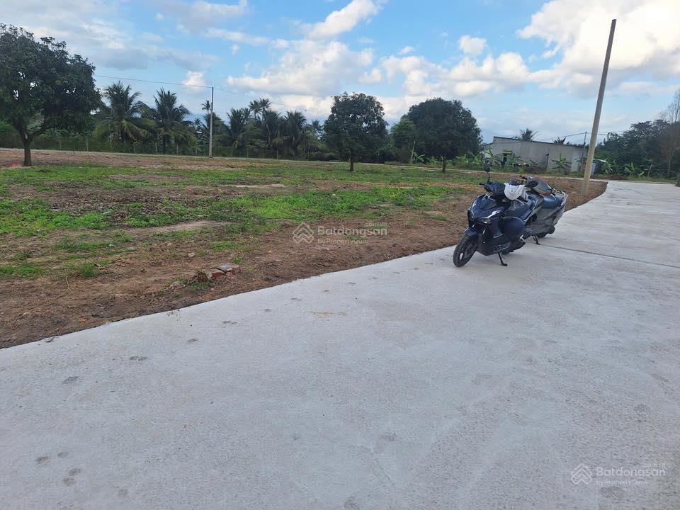 Bán lô đất dân cắt ra 15 lô pháp lý sổ hồng 2026 tặng 1 chỉ vàng khách chốt bên em , 0934 848 ***