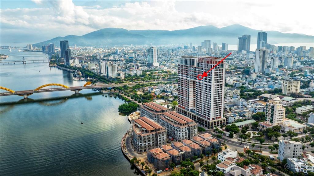 Giá chạm đáy! 2pn view trực diện sông hàn  hàng hiếm  trục không phải lúc nào cũng có!