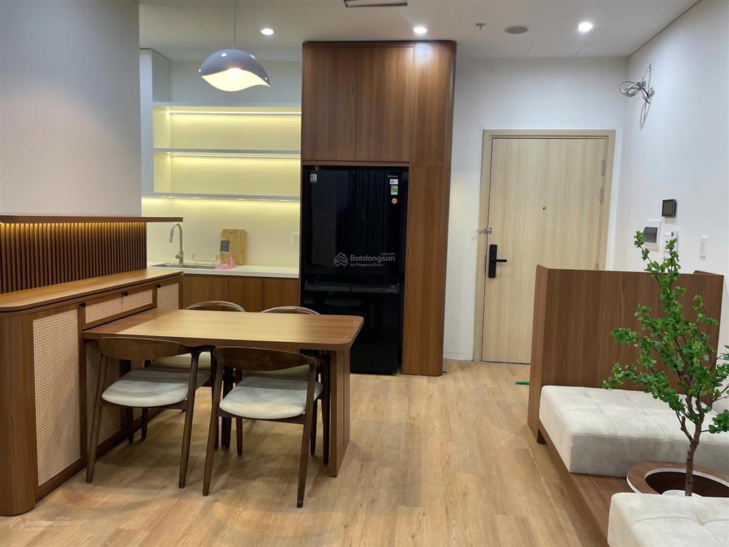Bán căn hộ sun cosmo residence đà nẵng 2pn 69m2, view sông, full nội thất cao cấp, giá 9,4 tỷ.