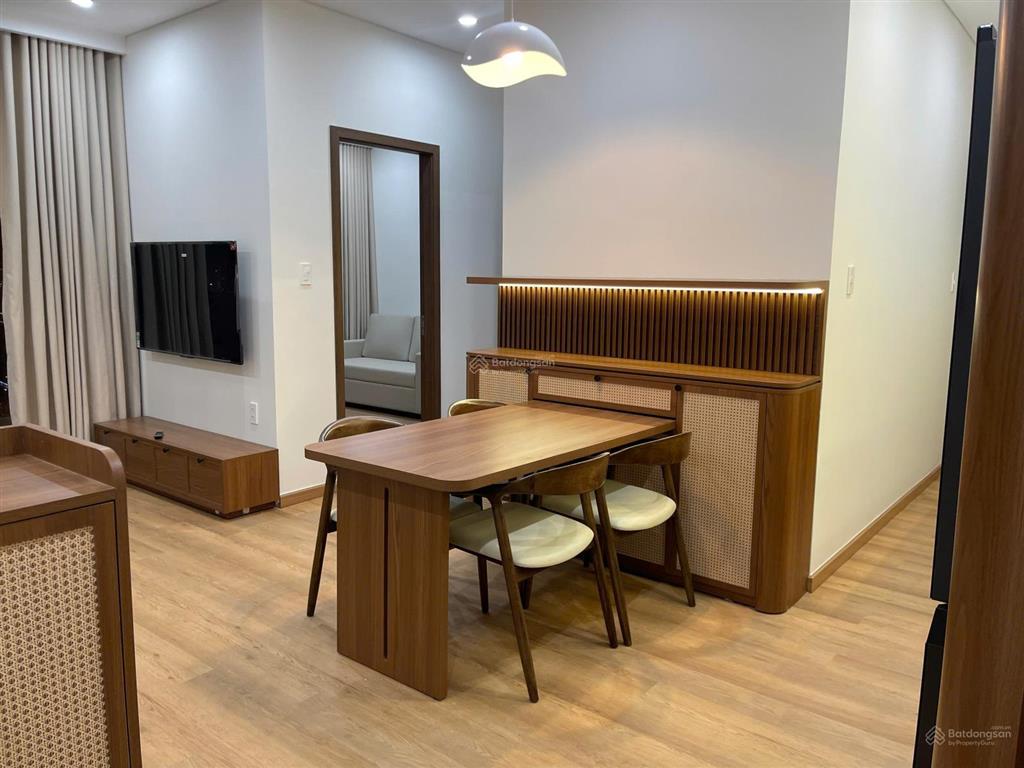 Bán căn hộ sun cosmo residence đà nẵng 2pn 69m2, view sông, full nội thất cao cấp, giá 9,4 tỷ.