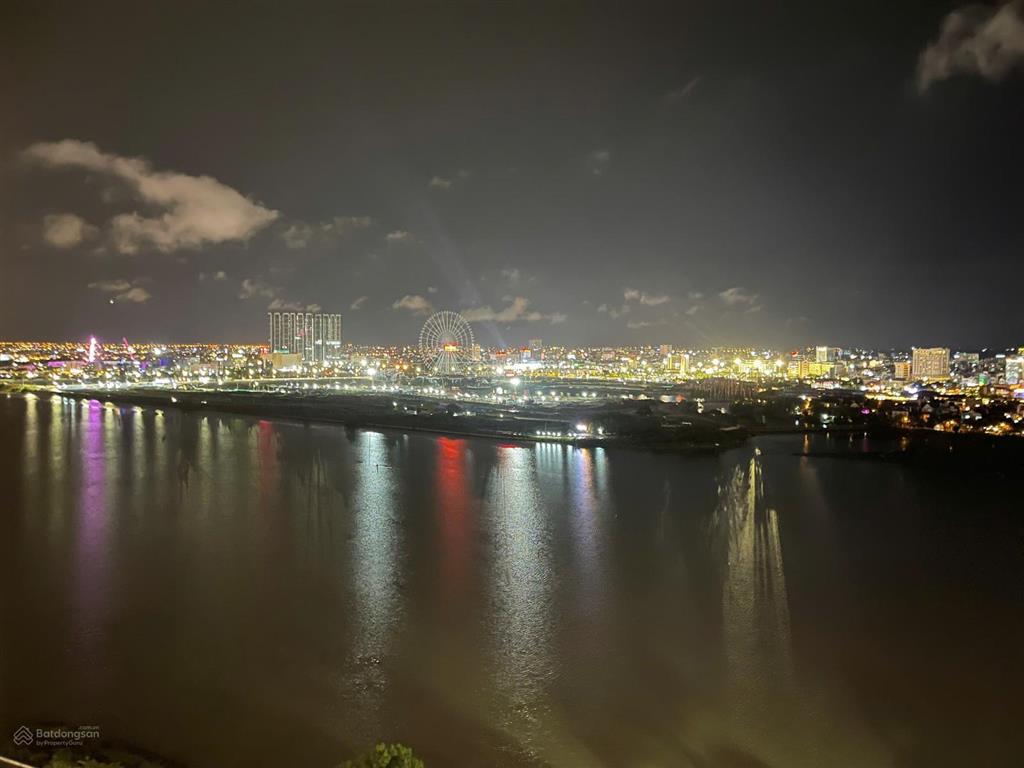 Bán căn hộ sun cosmo residence đà nẵng 2pn 69m2, view sông, full nội thất cao cấp, giá 9,4 tỷ.