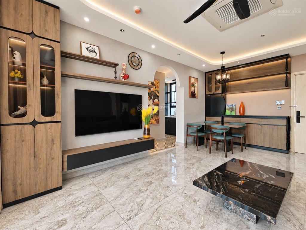 Cần bán căn hộ sun cosmo residence 2pn diện tích 77,1m2, view sông, tầng cao, full nội thất cao cấp