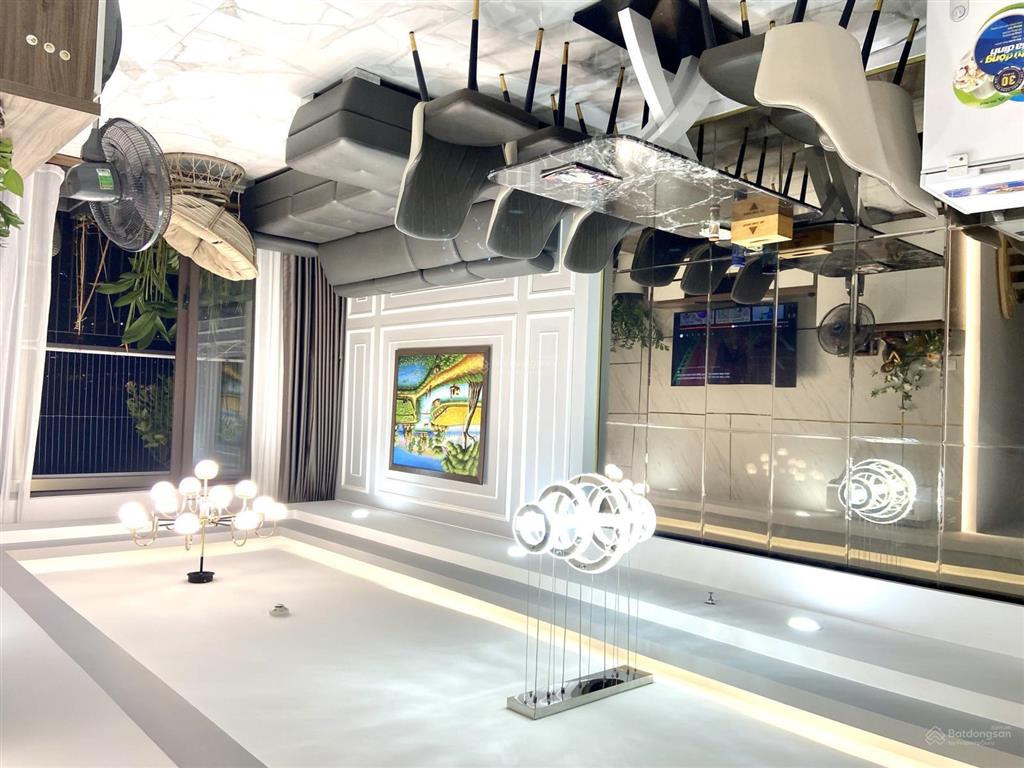 Chính chủ ra gấp góc 87m2, 4tyxx tl mạnh, shr, nhà sẵn, tặng nt, hỗ trợ xem nhà 24/24 0906 680 ***