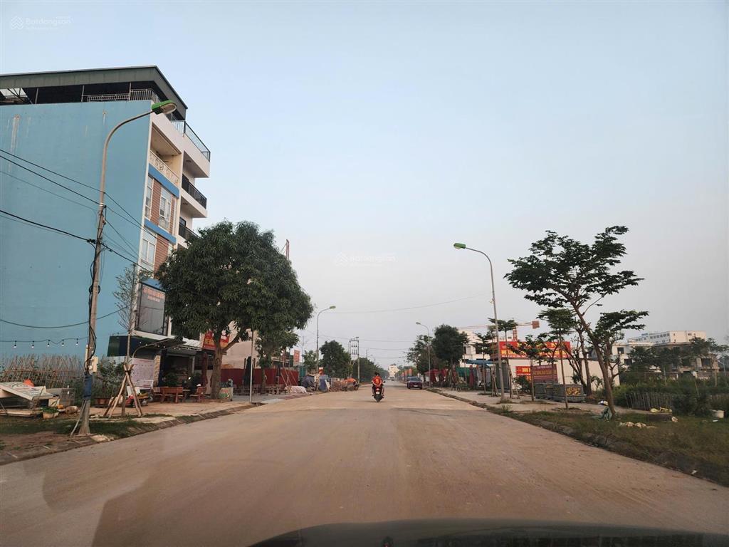 Chính chủ bán liền kề 7 đt cienco 5 mê linh, mặt tt thương mại, hướng nam. không tiếp môi giới.