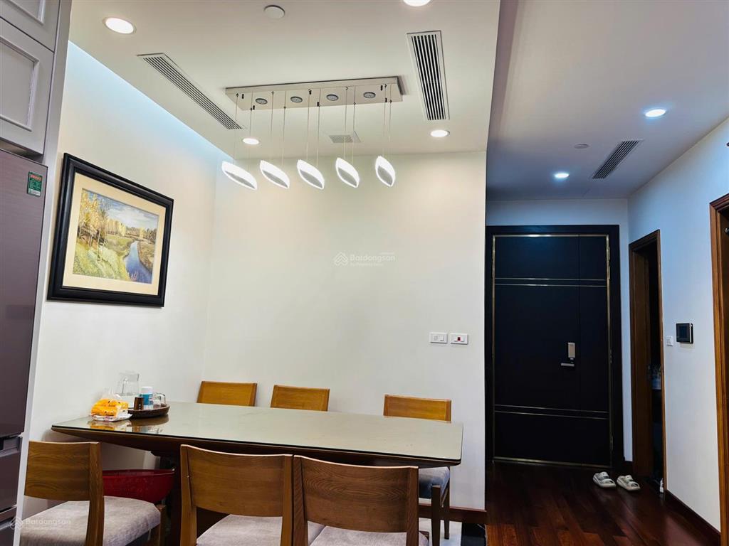 Cho thuê căn hộ 3pn, 128m2, 40 triệu tại sảnh s2a, dự án sun grand city thuy khue residence