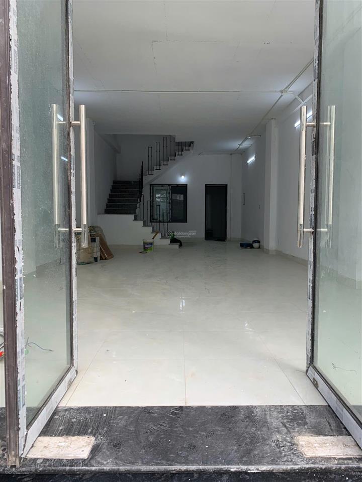 Chính chủ cho thuê shophouse 7 tầng, mặt đường 54m