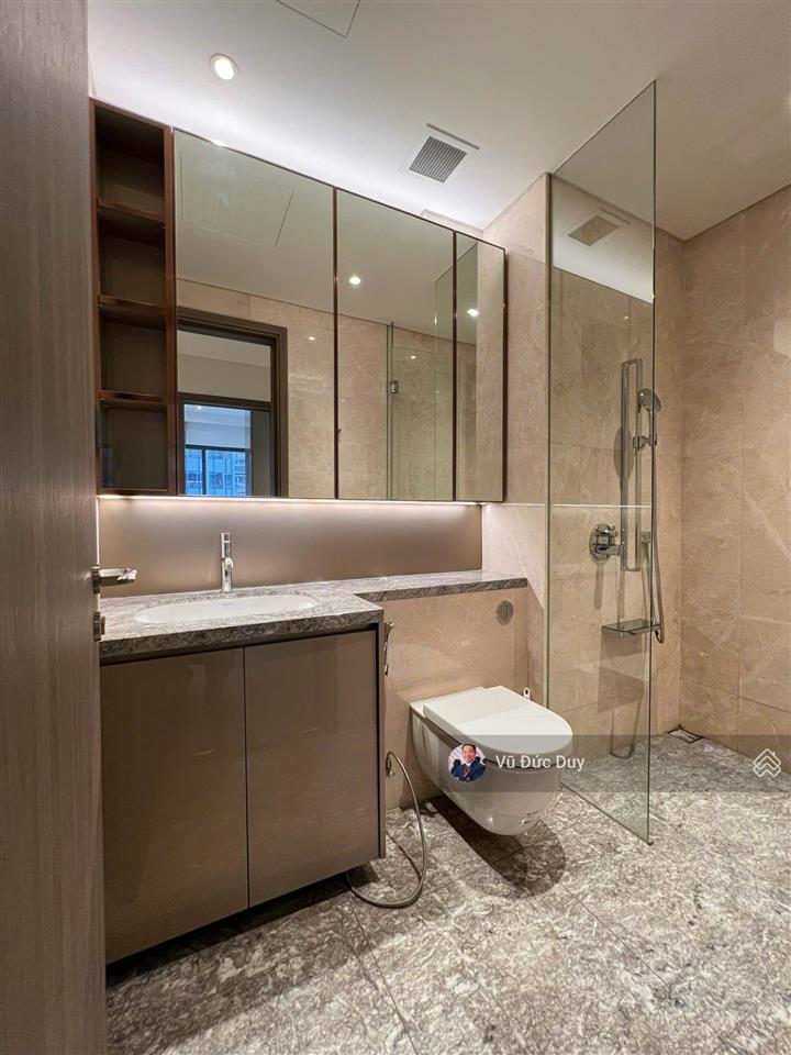 Bán 1pn the marq  tầng 05  nhà mới  full đẹp | 51m2 full tầng 05. gía 11 tỷ