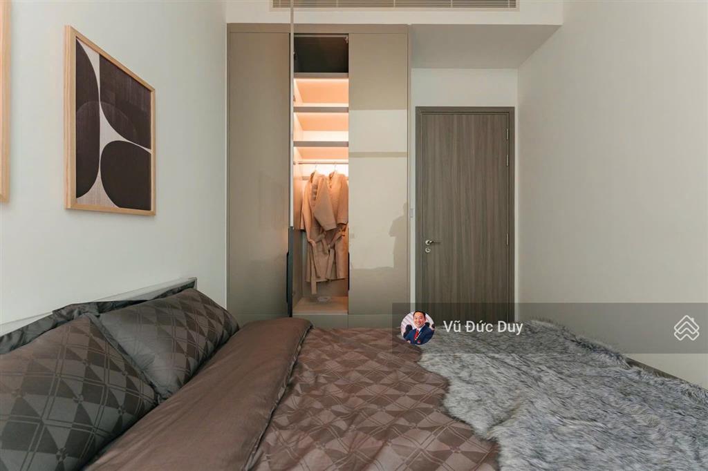 Quận 1, chú di bán căn hộ 3pn the marq, 107m2, full nội thất, view landmark, nhà đẹp. tầng cao