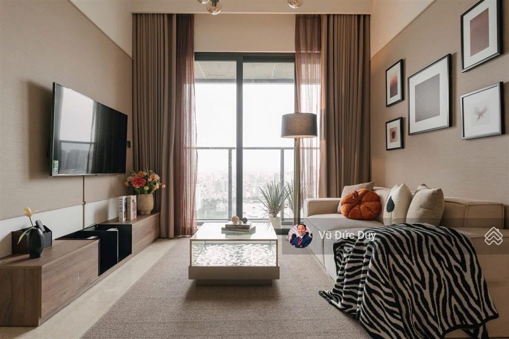 Quận 1, chú di bán căn hộ 3pn the marq, 107m2, full nội thất, view landmark, nhà đẹp. tầng cao
