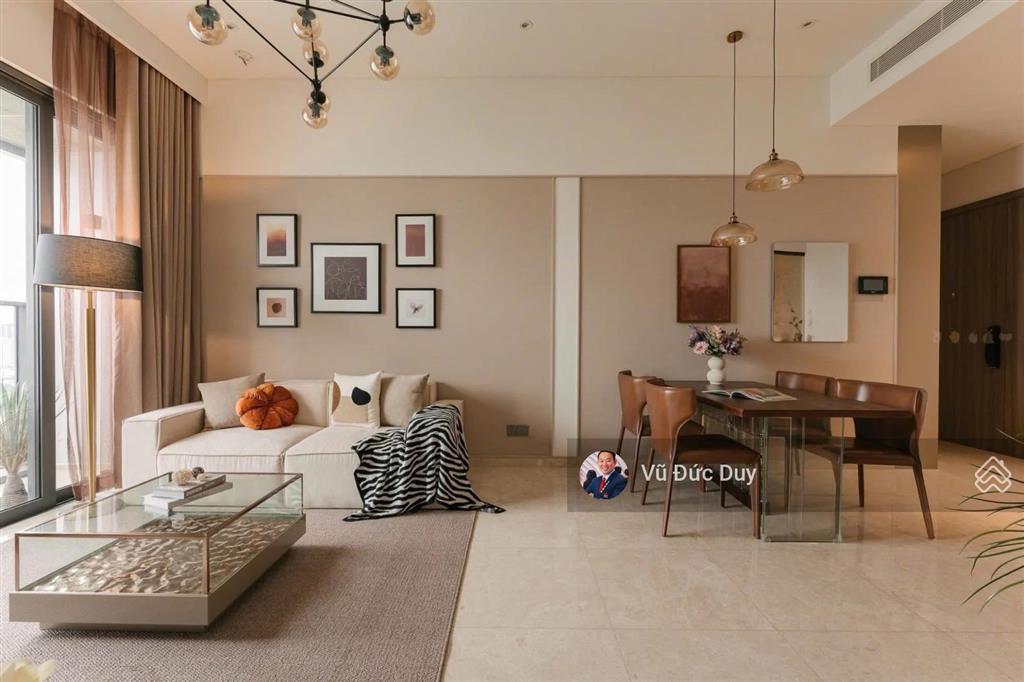 Quận 1, chú di bán căn hộ 3pn the marq, 107m2, full nội thất, view landmark, nhà đẹp. tầng cao