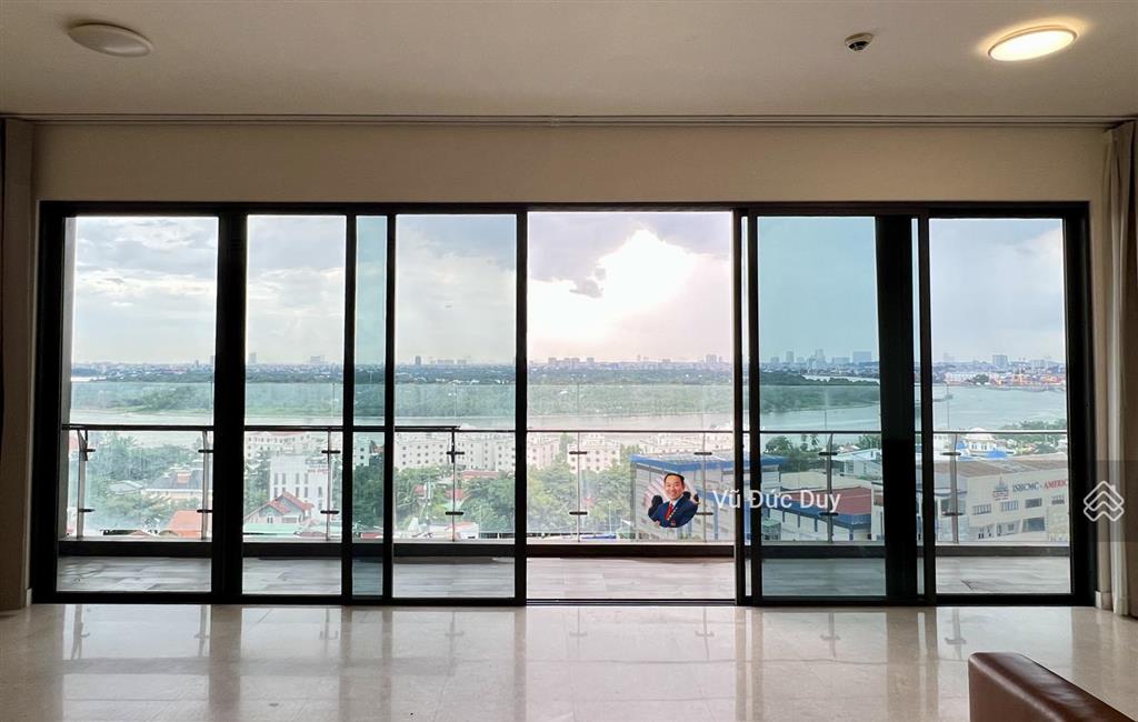 Cho thuê 4pn q2 thảo điền 185m2, căn góc, thang máy riêng