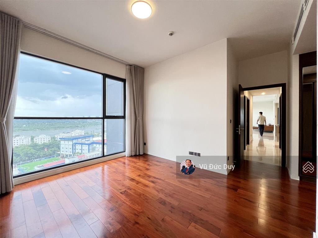 Cho thuê 4pn q2 thảo điền 185m2, căn góc, thang máy riêng