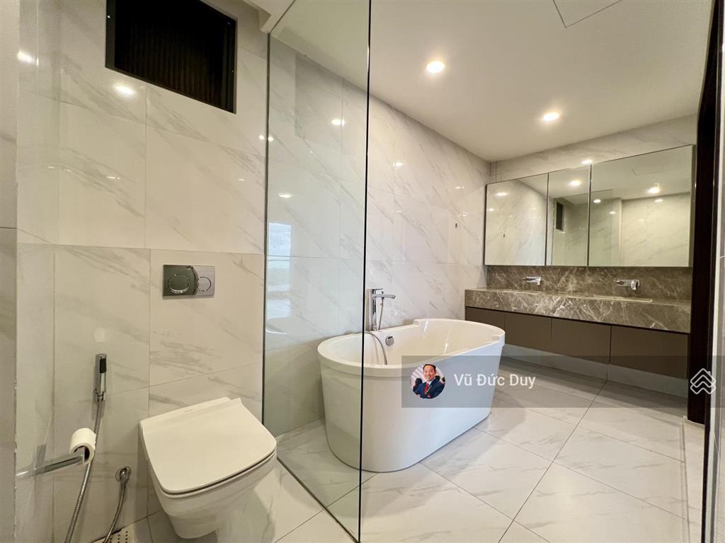 Cho thuê 4pn q2 thảo điền 185m2, căn góc, thang máy riêng