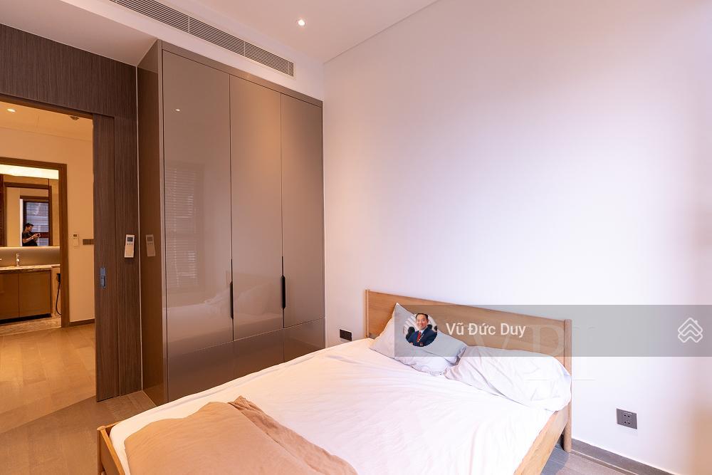 Bán 1pn the marq 51m2, tầng cao, view đẹp. sổ hồng. đặc biệt 2 phòng ngủ vuông vức. giá 9,88 tỷ