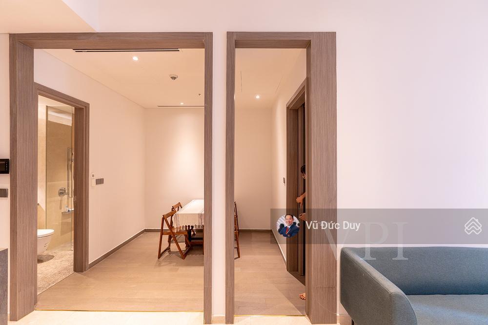 Bán 1pn the marq 51m2, tầng cao, view đẹp. sổ hồng. đặc biệt 2 phòng ngủ vuông vức. giá 9,88 tỷ