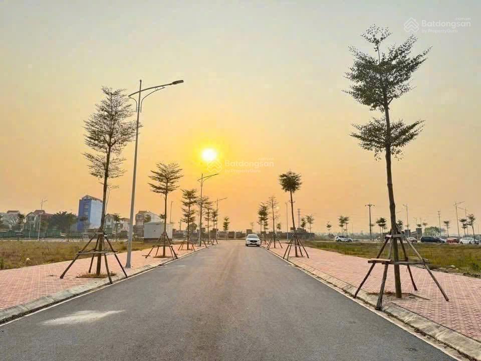Bán đất đấu giá thôn xuân lai xã việt yên hưng yên, giá 23,9tr/m2