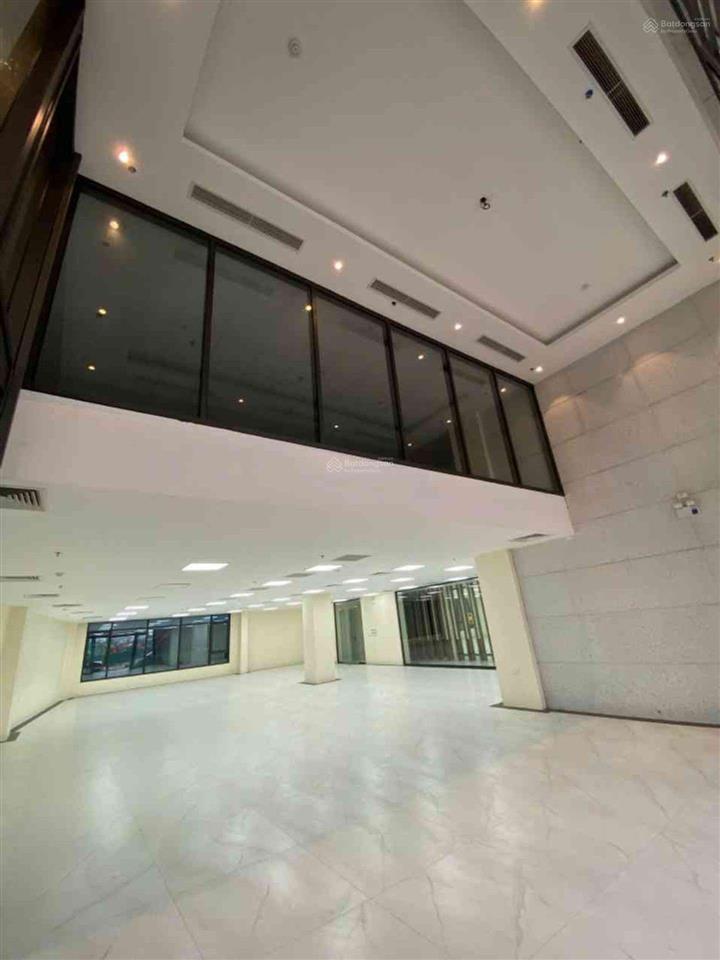 Toà nhà dòng tiền mặt phố hồng tiến, gần 500m2, mặt tiền khủng, view đón đầu cầu trần hưng đạo