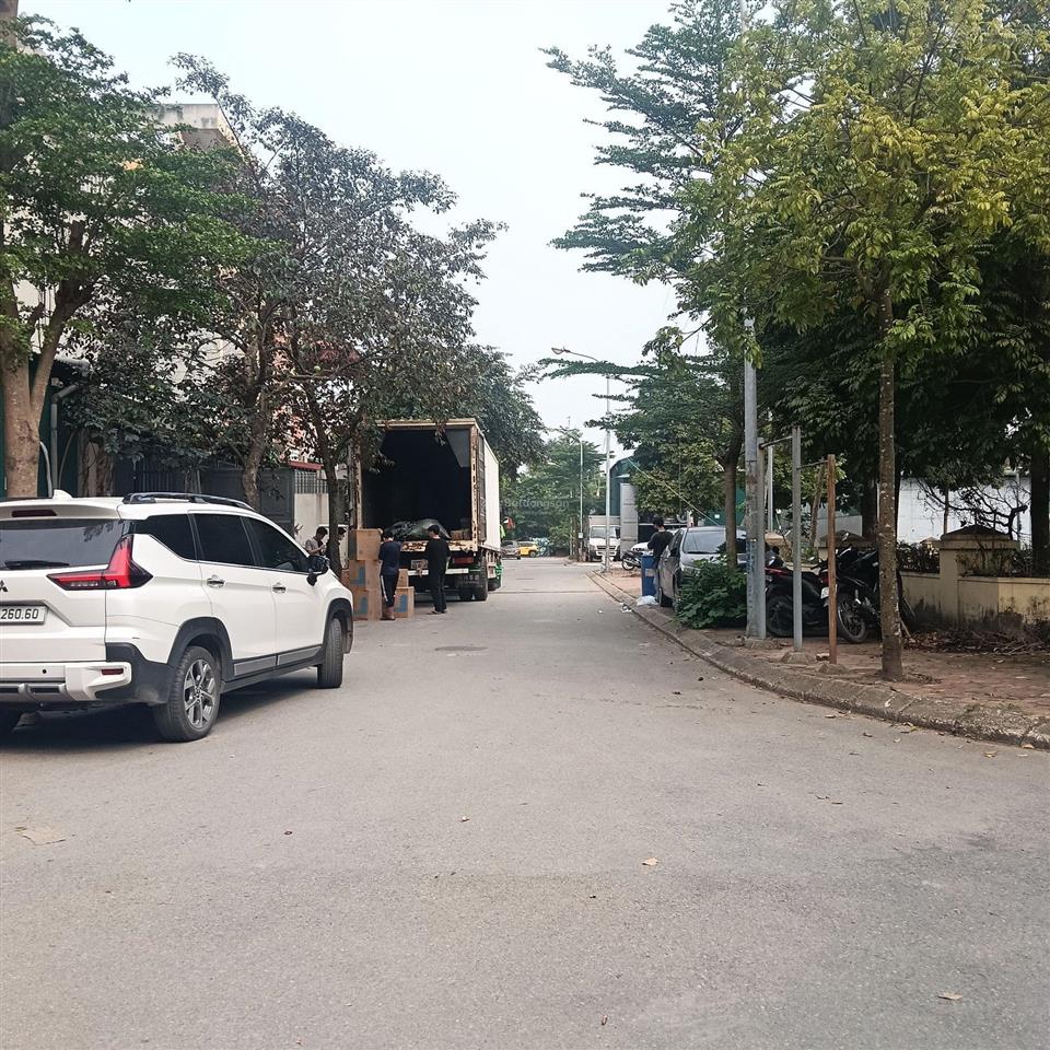 Nhà xưởng 31ha trâu quỳ, gia lâm, kinh doanh dòng tiền, mặt tiền khủng, trung tâm, gần trường chợ
