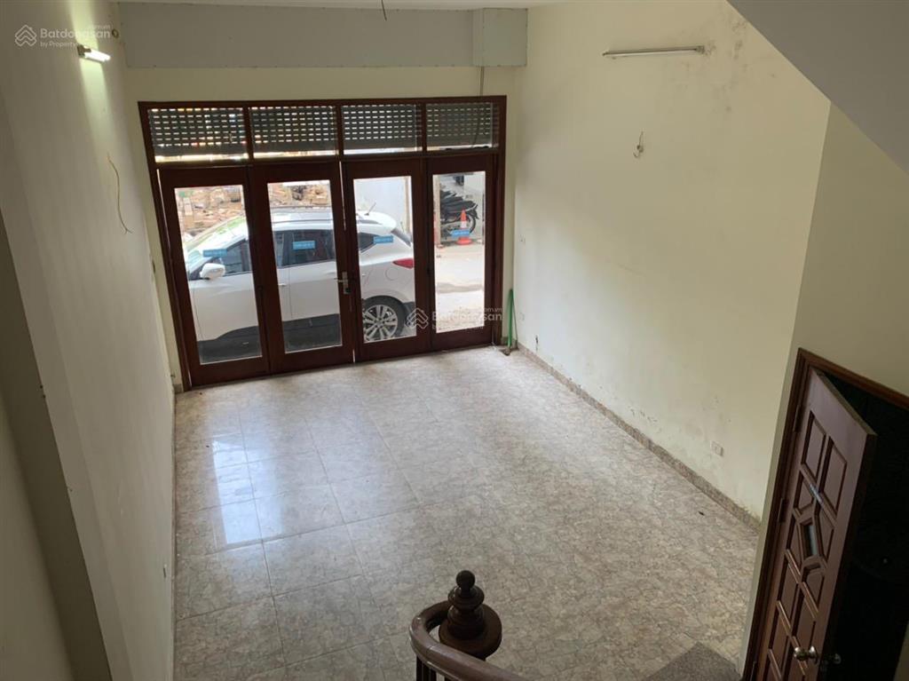 Cho thuê nhà 27 ngõ 75 nguyễn xiển  09452910 tám không
