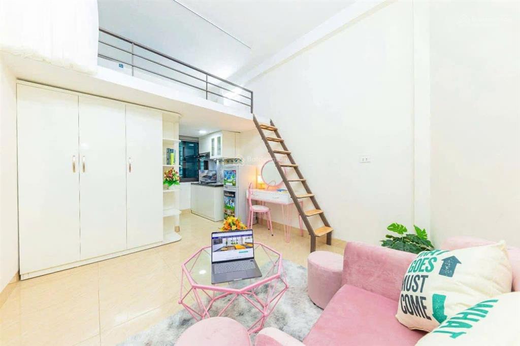 Cho thuê dài hạn nhà mới xây dựng  dt 3x12 gác lửng 3x6. khu an ninh  xe oto vô tới nhà