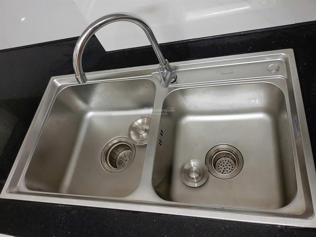Cho thuê dài hạn nhà mới xây dựng  dt 3x12 gác lửng 3x6. khu an ninh  xe oto vô tới nhà