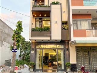 Bán nhà 3 tầng kiến trúc hiện đại  mặt tiền đường d4 ngay kdc hồng loan tp cần thơ