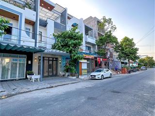 Cho thuê nhà 1 trệt 2 lầu mới đẹp đường d4 kdc hồng loan thuận tiện vừa ở mở vp công ty tại nhà