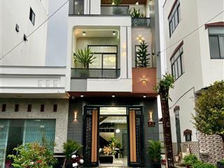 Bán nhà 3 tầng hiện đại đầu đường d25 kdc hồng loan tặng full nội thất nhà có sân thượng mini