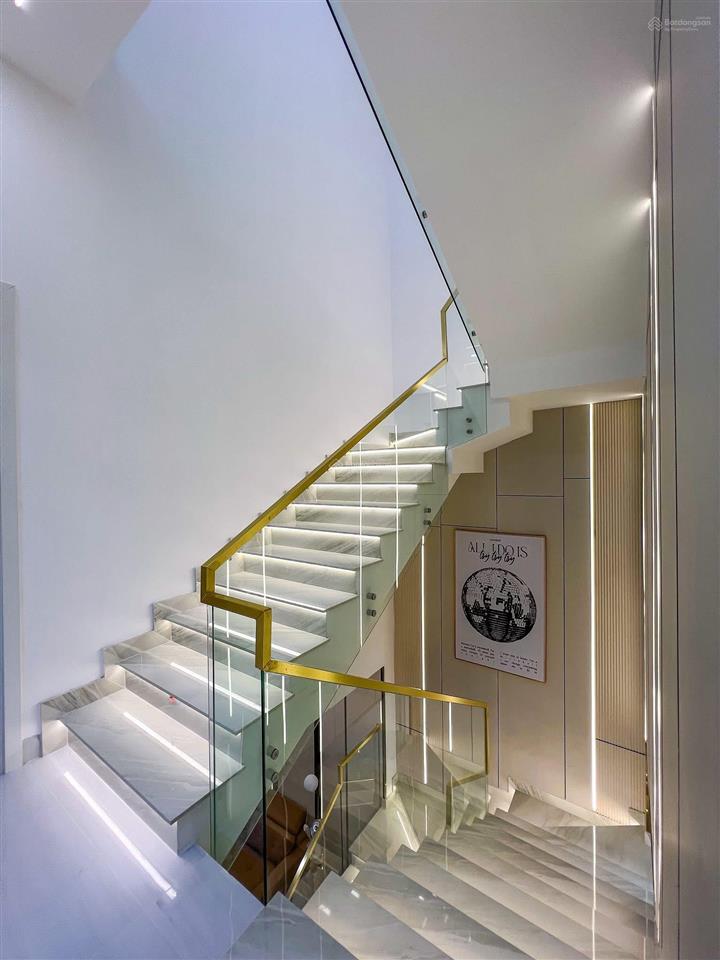 Cặp nhà 1 trệt 2 lầu mới hoàn thiện có hẻm hông 2m ngay đường d14 kdc hồng loan 6a