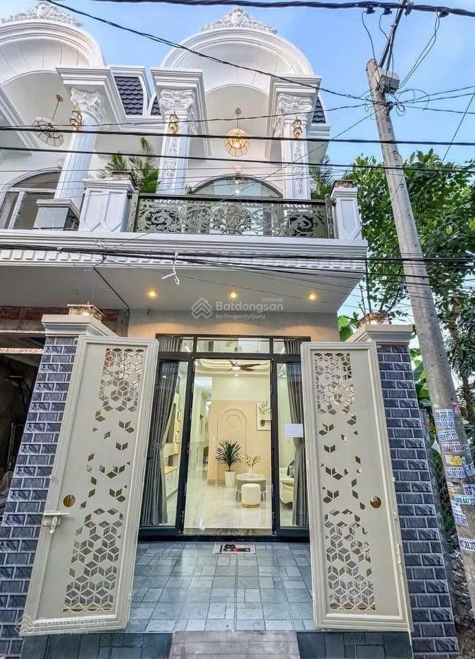 Nhà trệt lầu xây mới 100% có 3 phòng ngủ hẻm 388 nguyễn văn cừ gần trường đại học y dược cần thơ
