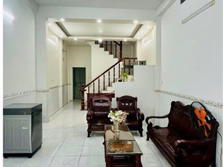 Cho thuê nhà trệt 1 lửng mâm đúc  sẵn nội thất  kdc hưng phú gần siêu thị go