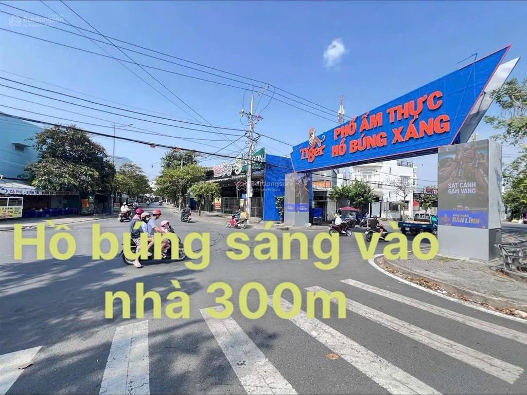 Nhà lầu mới đẹp sổ hồng hoàn công lộ 4m gần bệnh viên đa khoa trung ương tp cần thơ