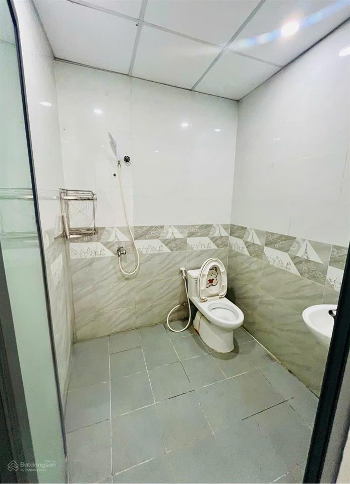 Cho thuê nhà trệt mới đẹp có 2 phòng ngủ  kdc hưng phú  tp cần thơ giá 6 triệu