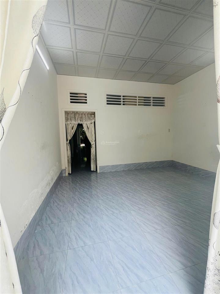 Cho thuê nhà trệt mới đẹp có 2 phòng ngủ  kdc hưng phú  tp cần thơ giá 6 triệu