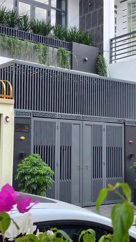 Giảm giá bán nhanh nhà lầu mới đẹp full nội thất ngay kdc hồng phát công năng 3 phòng ngủ