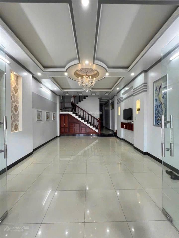 Nhà 1 trệt 2 lầu mặt tiền kinh doanh lộ giới 40m ngay kdc hưng phú  gần st go cái răng tp cần thơ