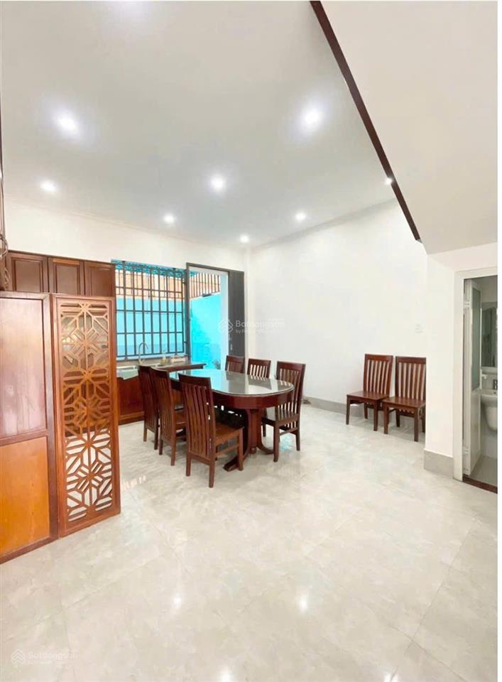 Cho thuê nhà 1 trệt 3 lầu mới đẹp sẵn nội thất mặt tiền kinh doanh lộ 30m hồng loan 5c gần bến xe