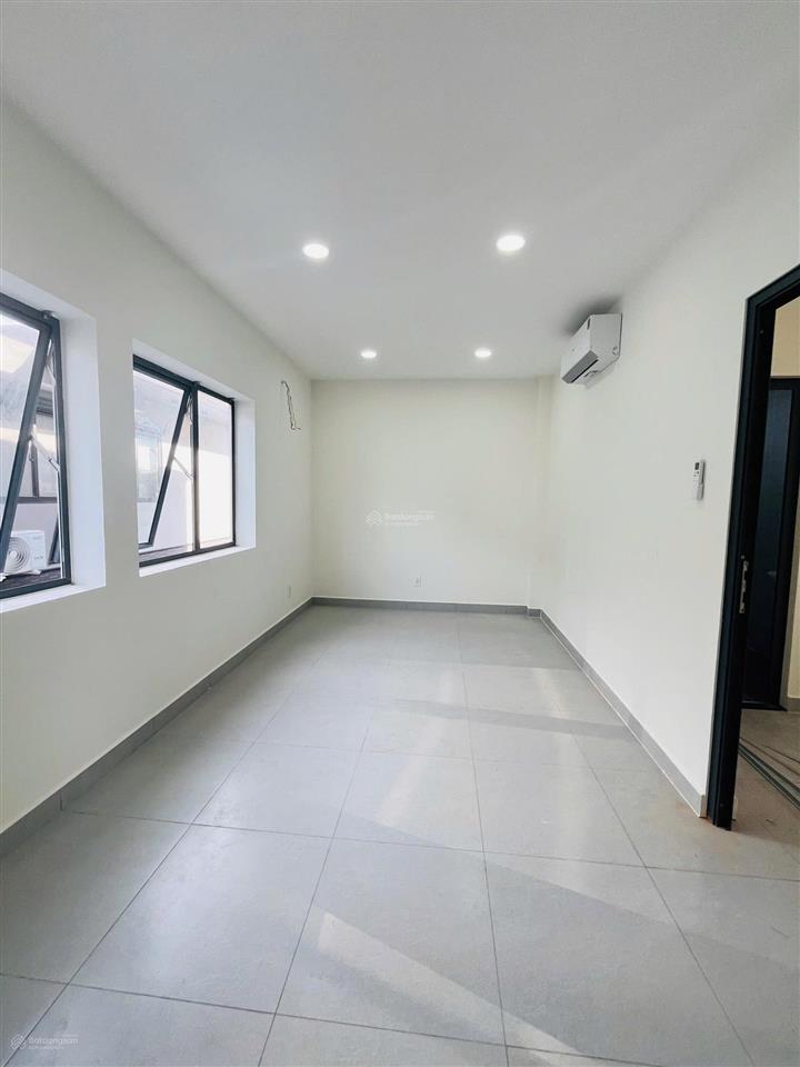 Cho thuê nhà 1 trệt 2 lầu đẹp mới 100%  sẵn máy lạnh  kdc nam long 3  cái răng tp cần thơ