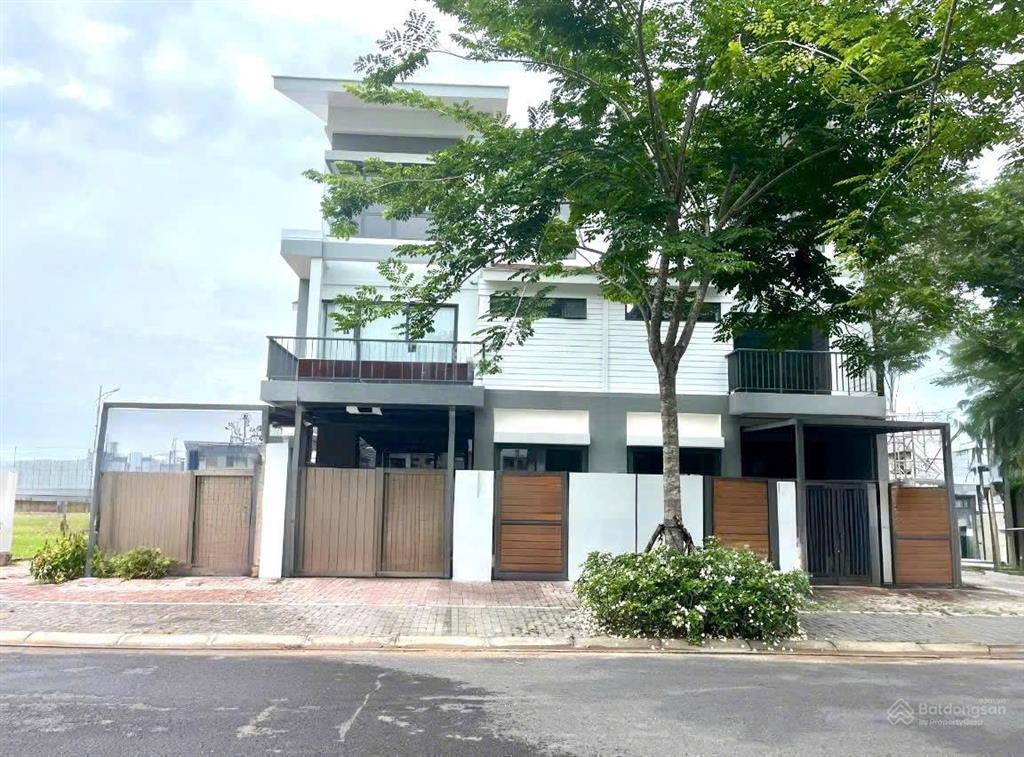 Cho thuê nhà 1 trệt 2 lầu đẹp mới 100%  sẵn máy lạnh  kdc nam long 3  cái răng tp cần thơ