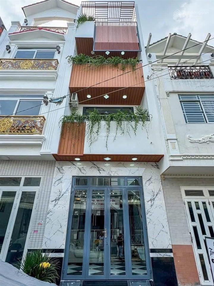 Nhà 3 lầu mới đẹp mặt tiền nguyễn văn trỗi kế bên trường đại học cần thơ giảm giá banh nhanh