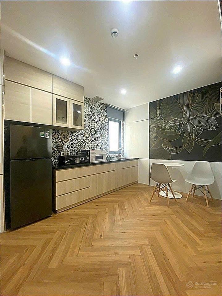 Cho thuê căn hộ cao cấp kế bến ninh kiều tòa nhà có hồ bơi miễn phí, cách khu chợ đêm 150m