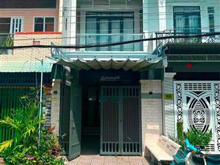 Cho thuê 2 nhà lầu đẹp có nội thất ngay kdc 148 đường 3/2 gần trường đại học y dược tp cần thơ