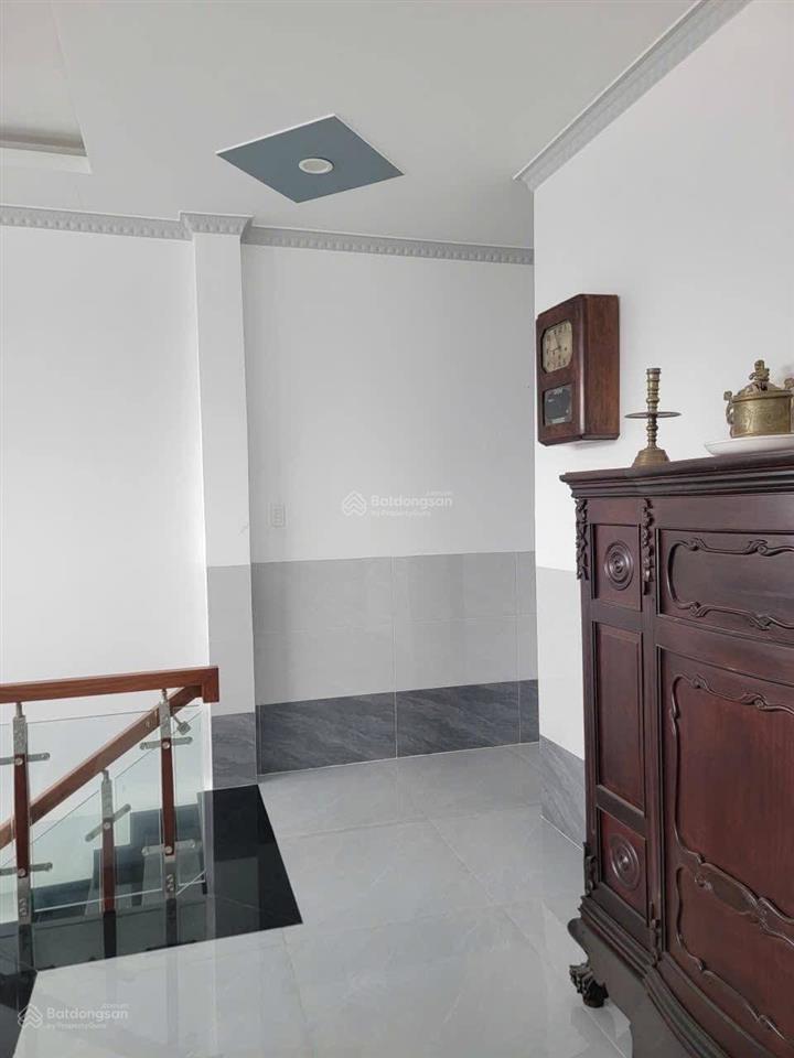 Cho thuê nhà trệt lửng, mới đẹp, diện tích rộng, lộ giới ô tô, ngay kdc bình nhựt, cần thơ